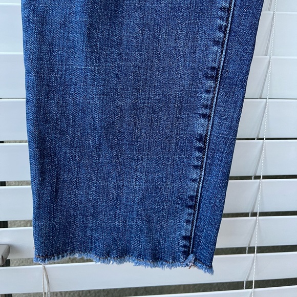 Eileen Fisher Women's Blue Organic Cotton Blend Crop Jeans Size 10 R5BD - Picture 2 of 10